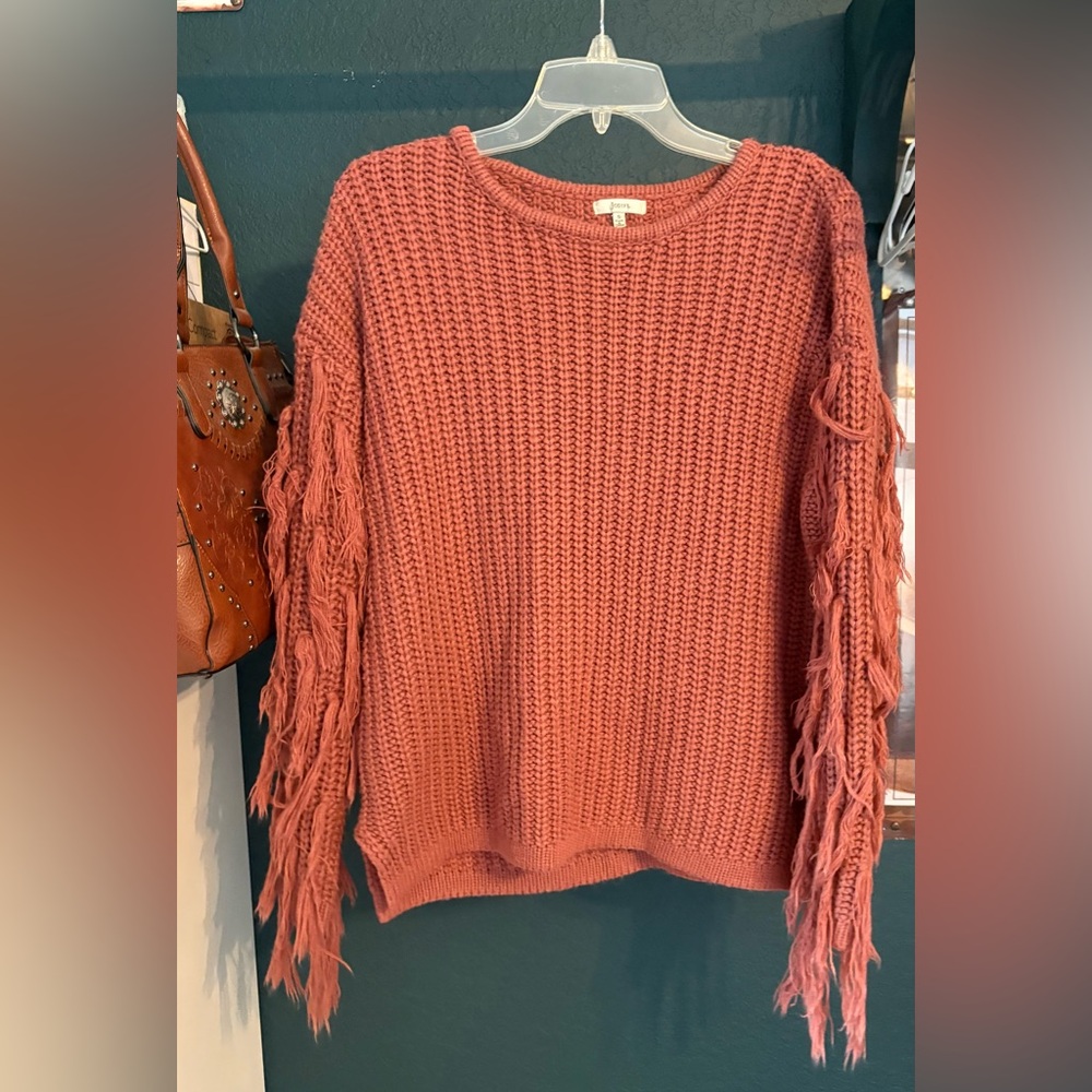 JODIFL Fringe Sleeve Crewneck Sweater - Rust